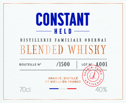 gros plan sur l'étiquette, le packaging design du whisky 33cl de Constant Held