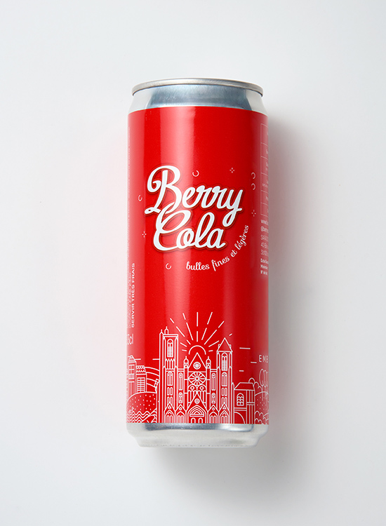 cannette berry cola avec identité graphique